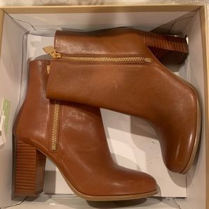 Brand new in box never worn Michael Kora booties size 7